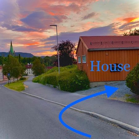 Villa Private House-Terrace-Garden -Parking-Wifi-Smarttv Trondheim Exterior foto